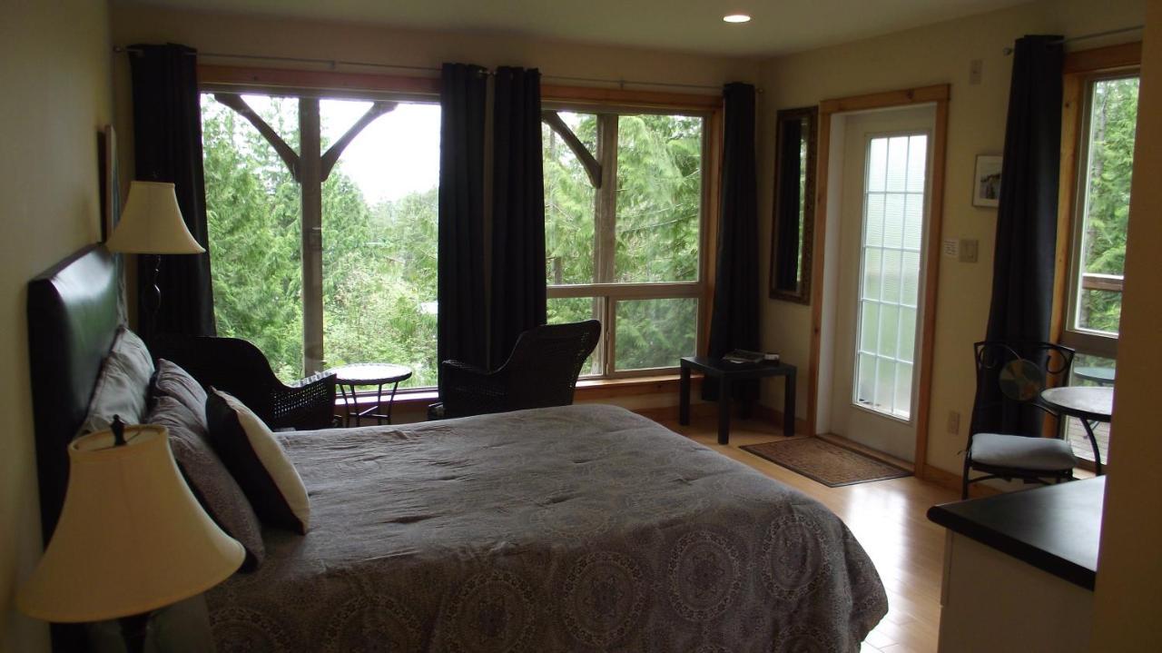 Secret Cove Cottage Suites Halfmoon Bay 외부 사진